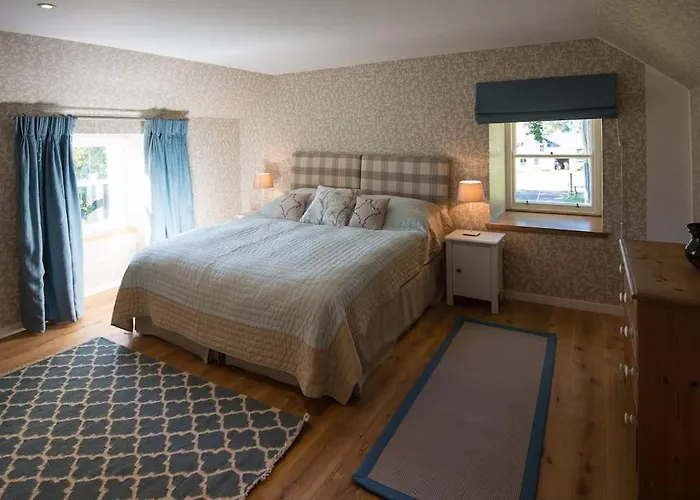 Keeper\'S Cottage, Straloch Estate