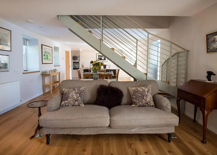Keeper\'S Cottage, Straloch Estate